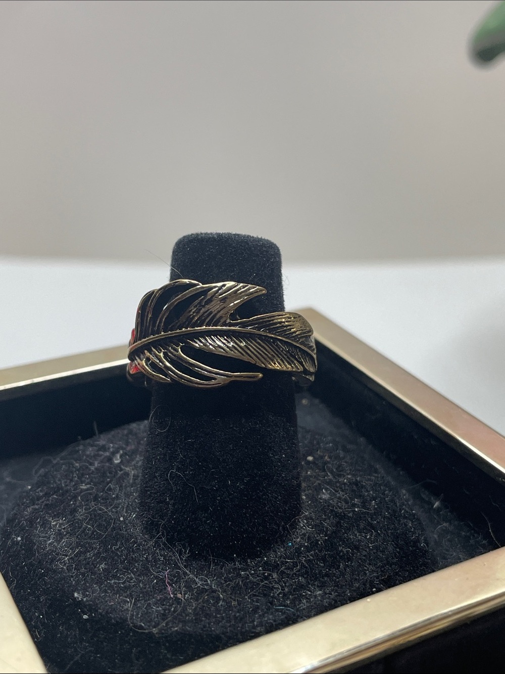 paparazzi Gold Feather Wrap Ring